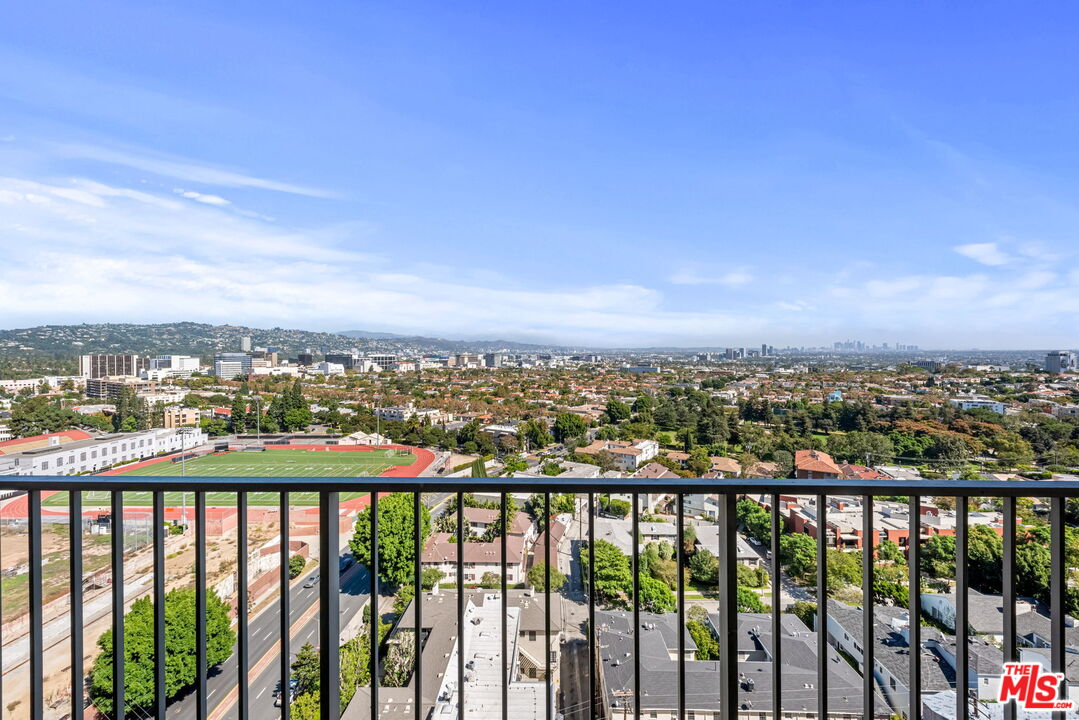 2160 Century Park Unit: 1604