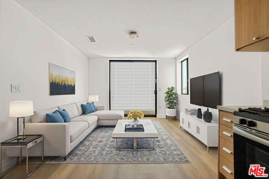1822 Overland Ave Unit: 603