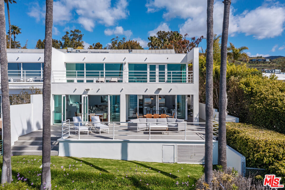 27420 Pacific Coast Hwy