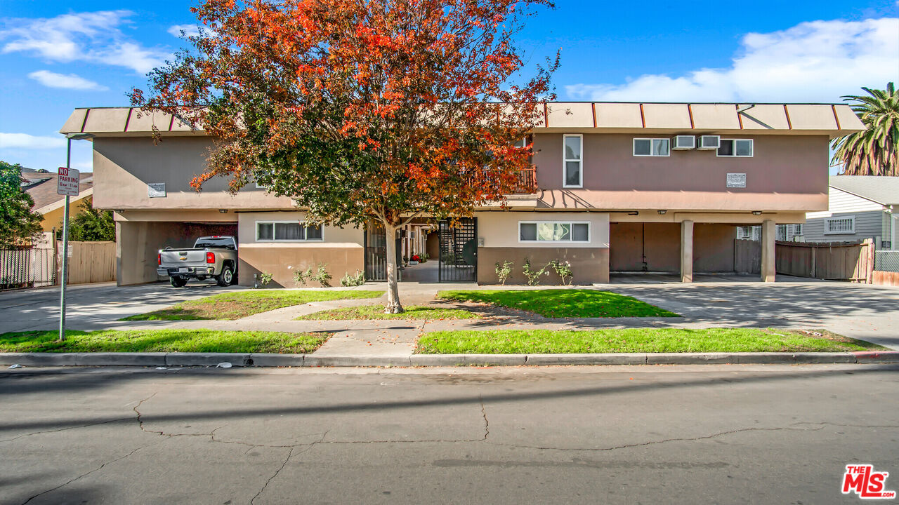 423 N Harvard Blvd