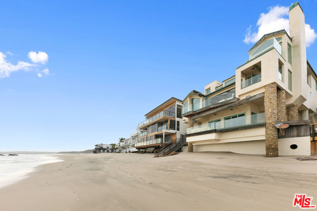 24920 Malibu Rd