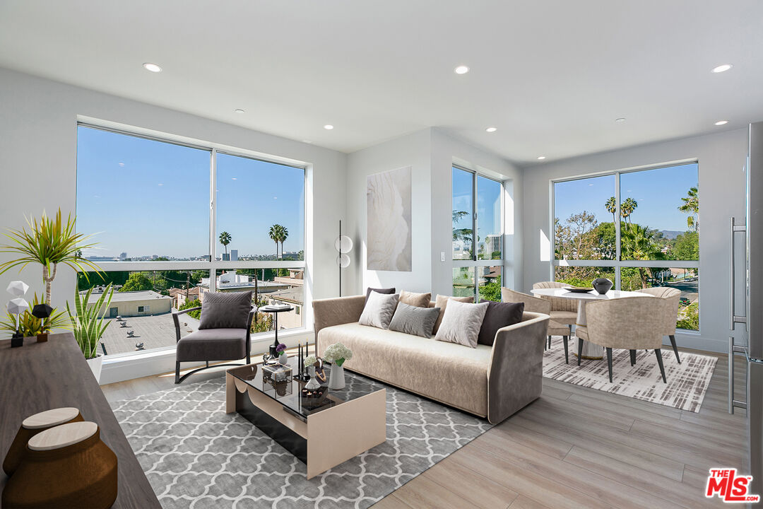 12431 Rochester Ave Unit: 306