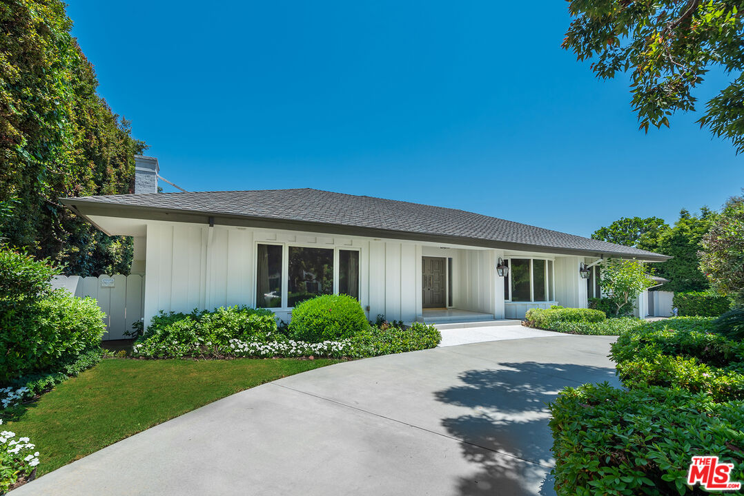 374 Homewood Rd
