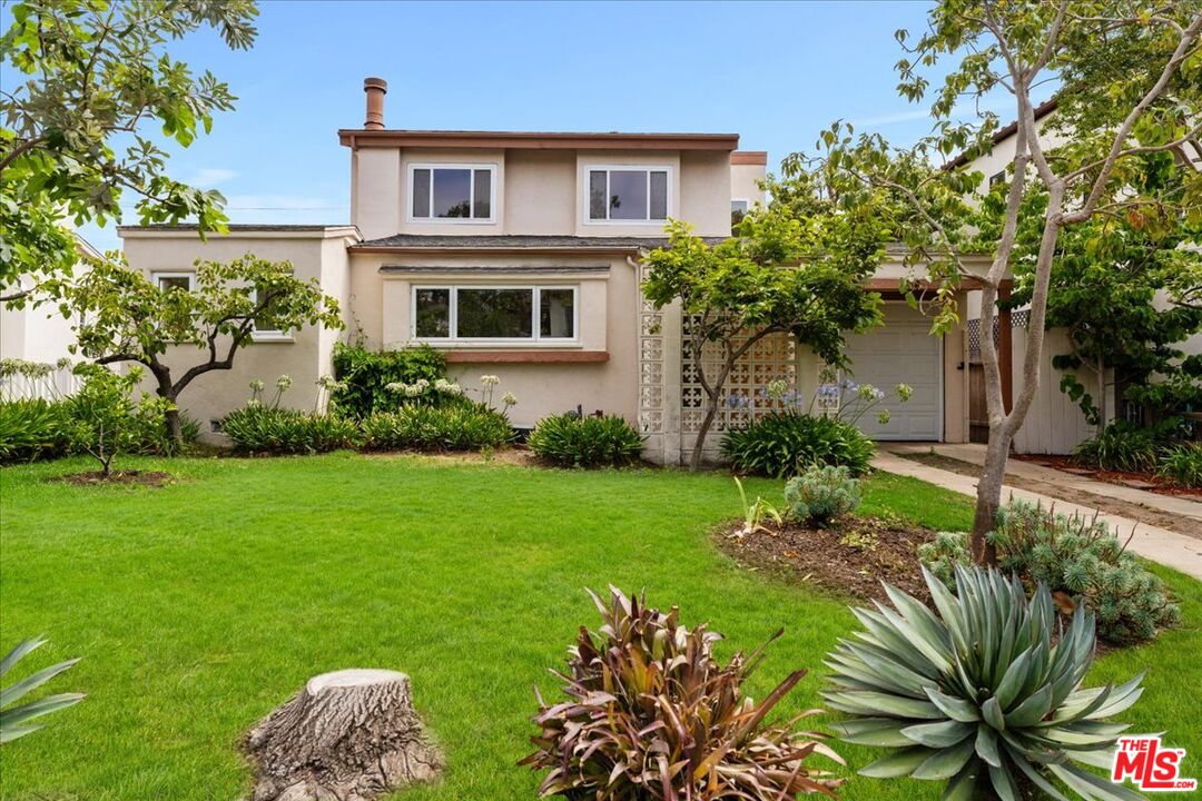 1018 Wellesley Ave
