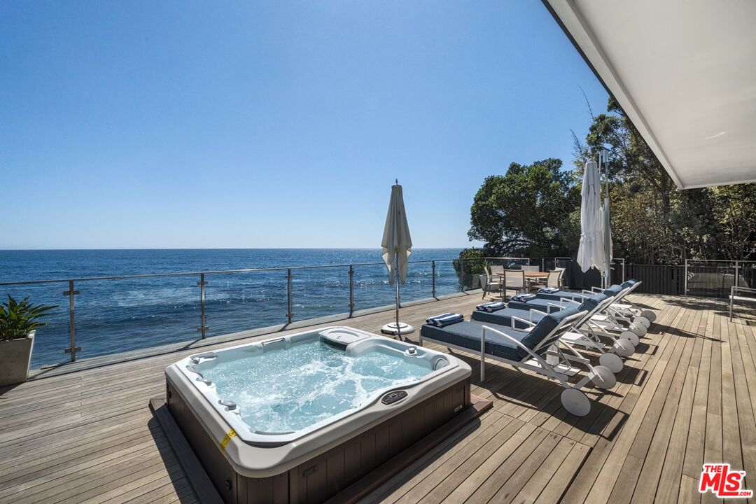 24380 Malibu Rd