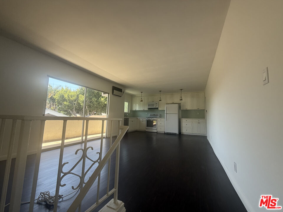 1678 Federal Ave Unit: 3