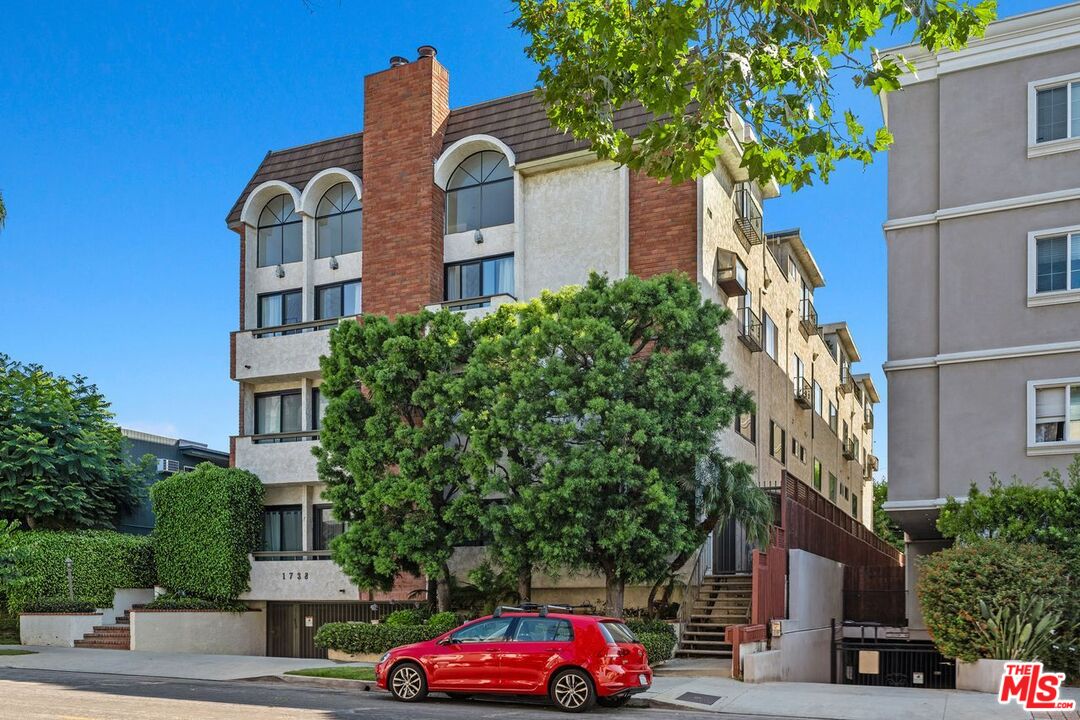 1738 Federal Ave Unit: 7