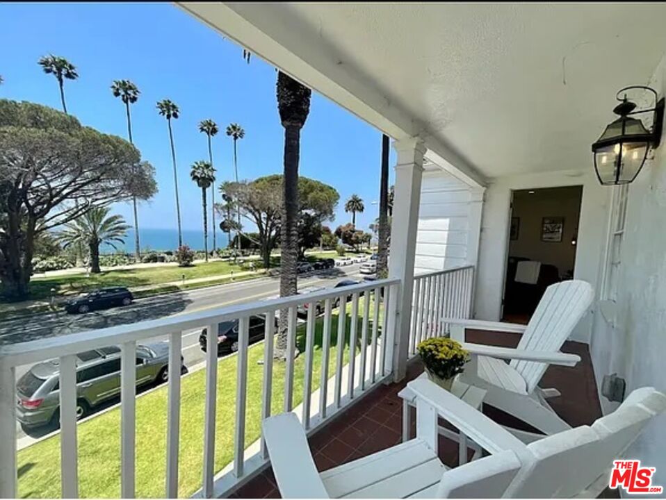 423 Ocean Ave Unit: 15