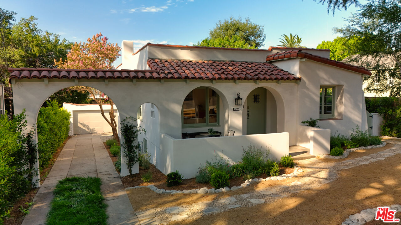 Property Photo from MLS