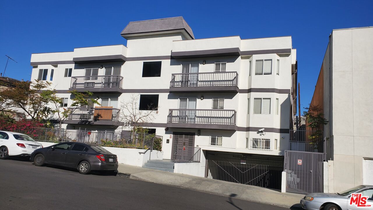 982 S New Hampshire Ave Unit: 201