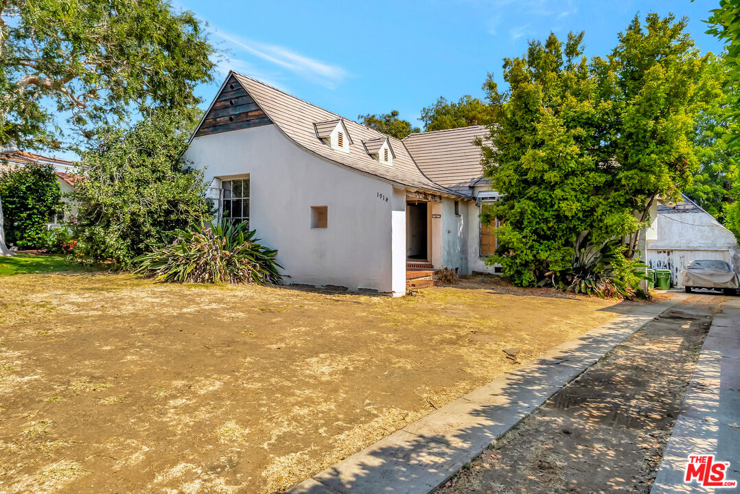 Property Photo from MLS