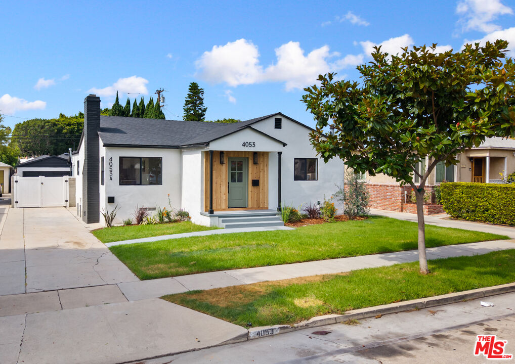 4053 Huron Ave