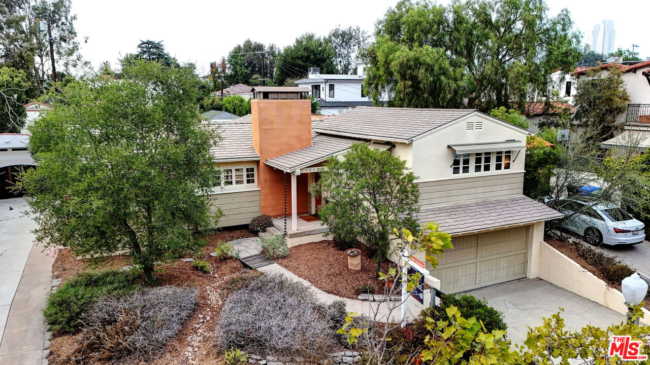 10509 Blythe Ave