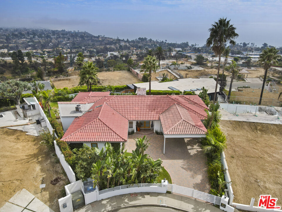 16906 Enchanted Pl