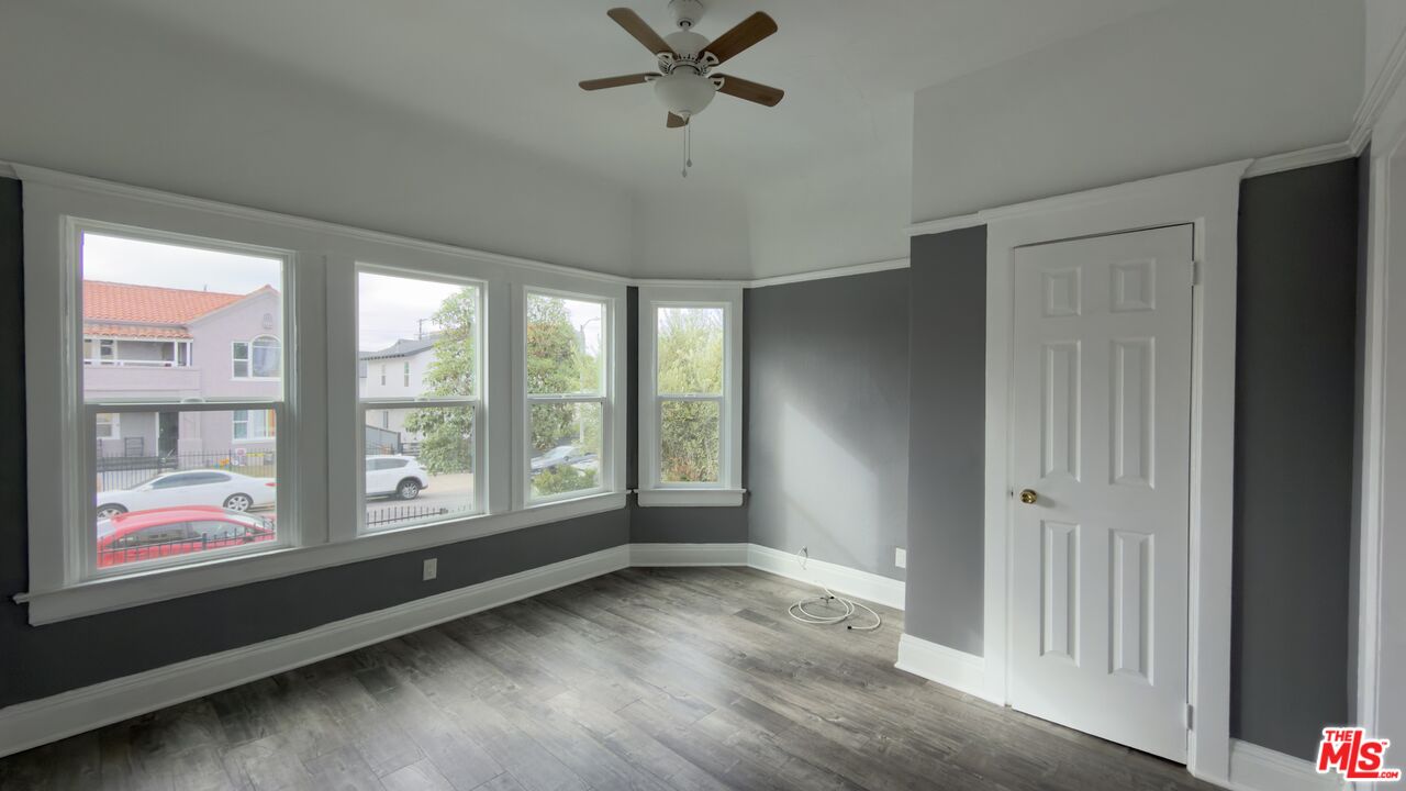 1820 S Highland Ave Unit: 1820