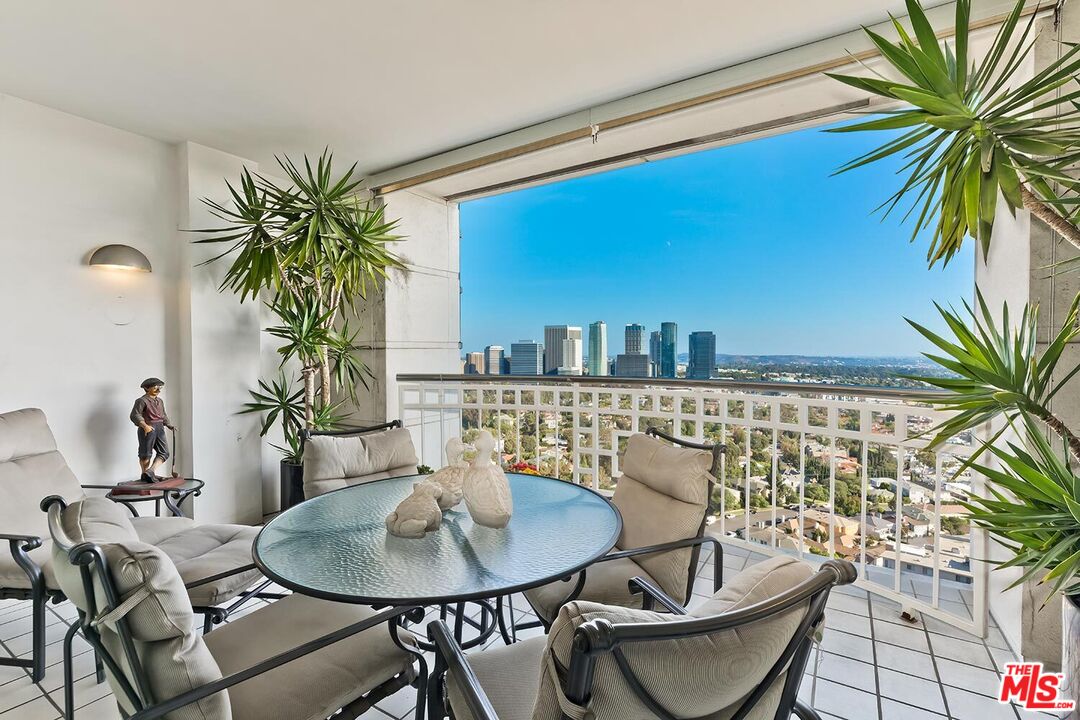 10380 Wilshire Blvd Unit: 1703