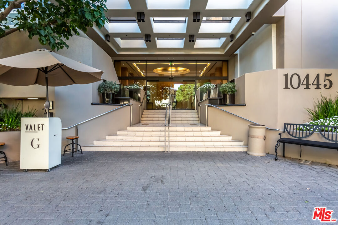 10445 Wilshire Blvd Unit: 1806