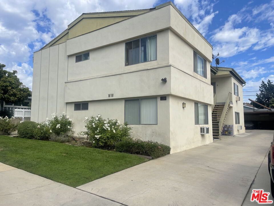 1150 N Commonwealth Ave Unit: 1
