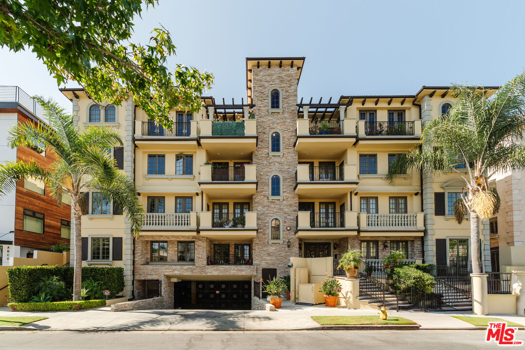 1835 Pandora Ave Unit: 302