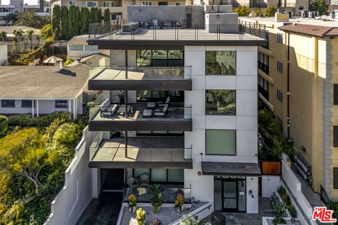 1839 Pandora Ave Unit: C