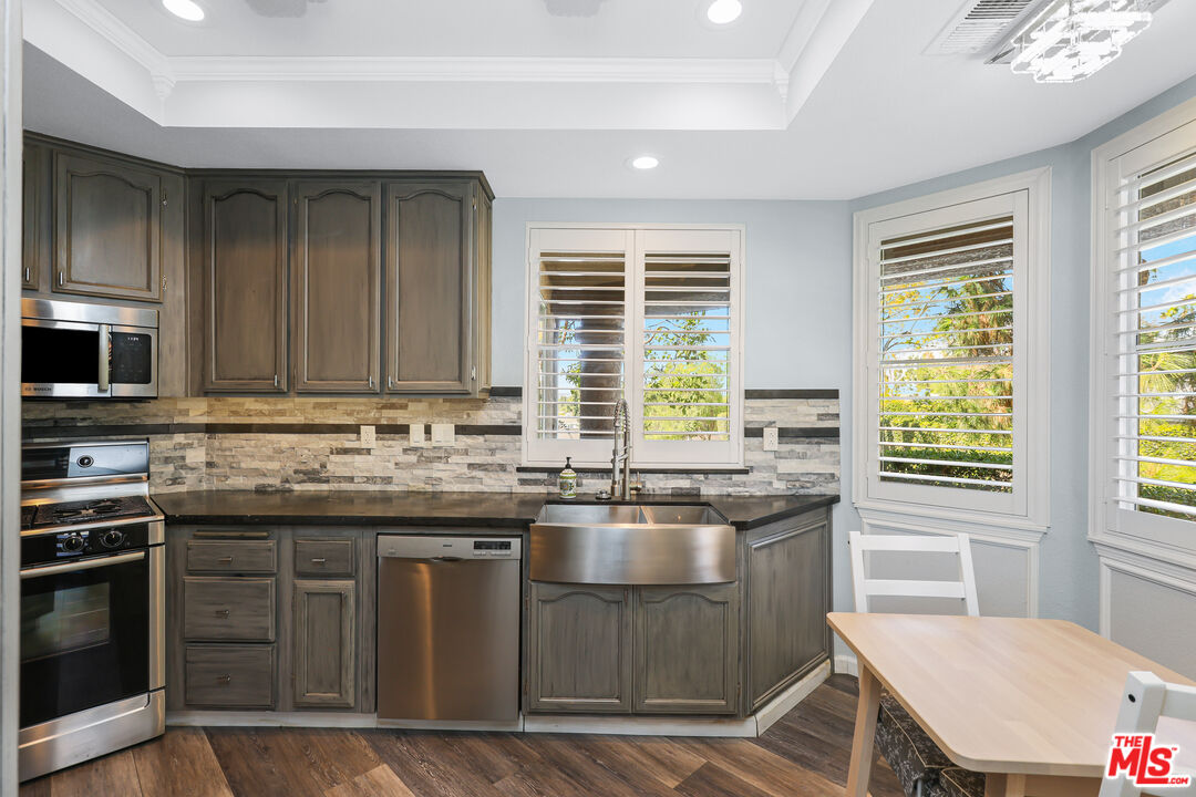 24193 Harbor Ridge Ln Unit: 81