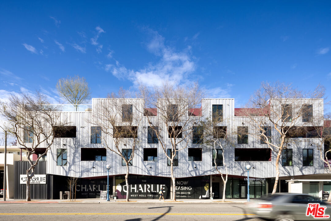 7617 Santa Monica Blvd Unit: 310