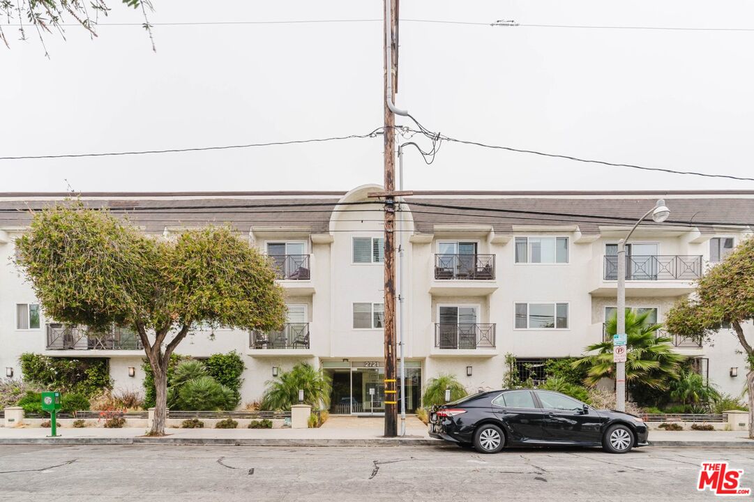 2721 2nd St Unit: 103