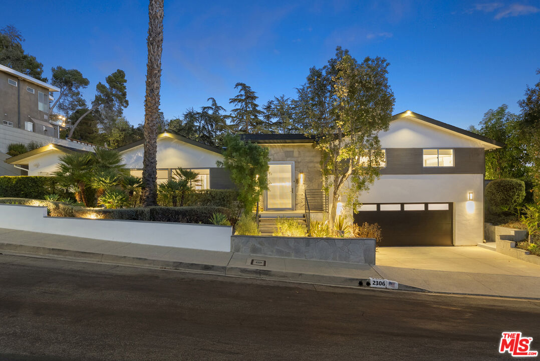 2306 Cheryl Pl