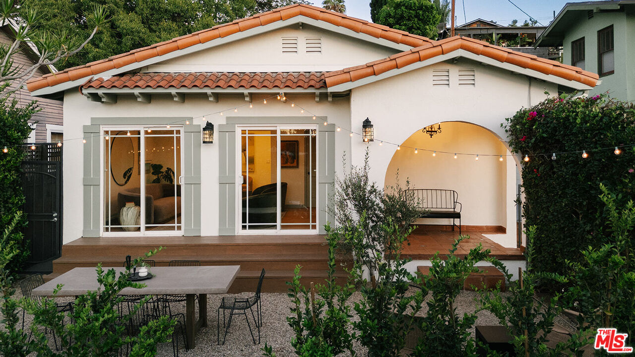 1334 Coronado Ter