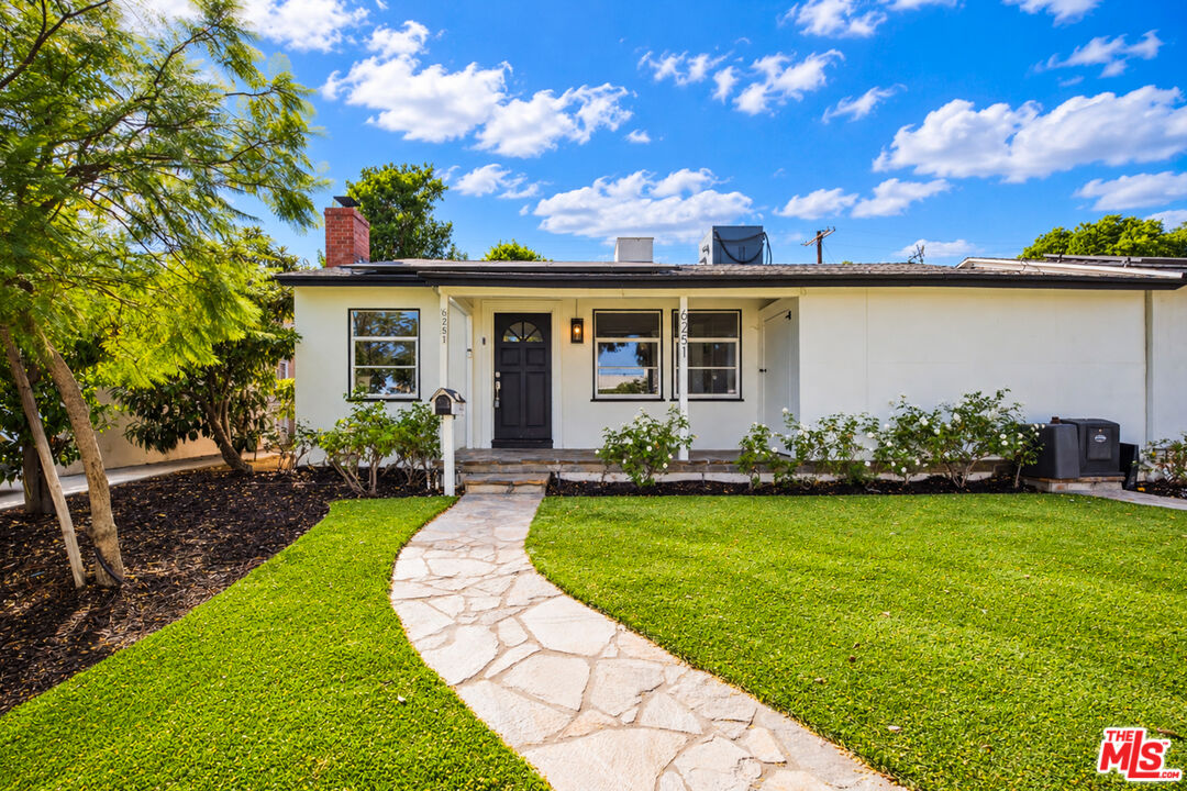 6251 Alcove Ave