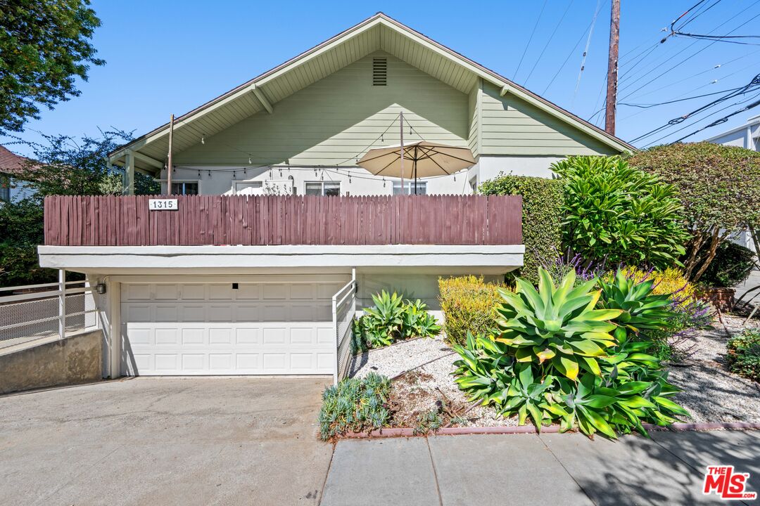 1315 Idaho Ave