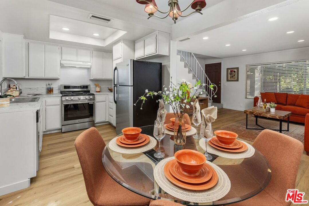 1230 S Mayflower Ave Unit: D