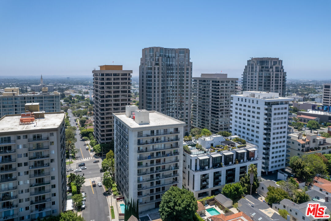 10751 Wilshire Blvd Unit: 906