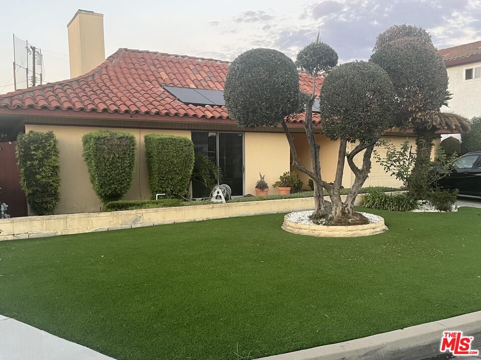 7315 Rio Hondo Pl