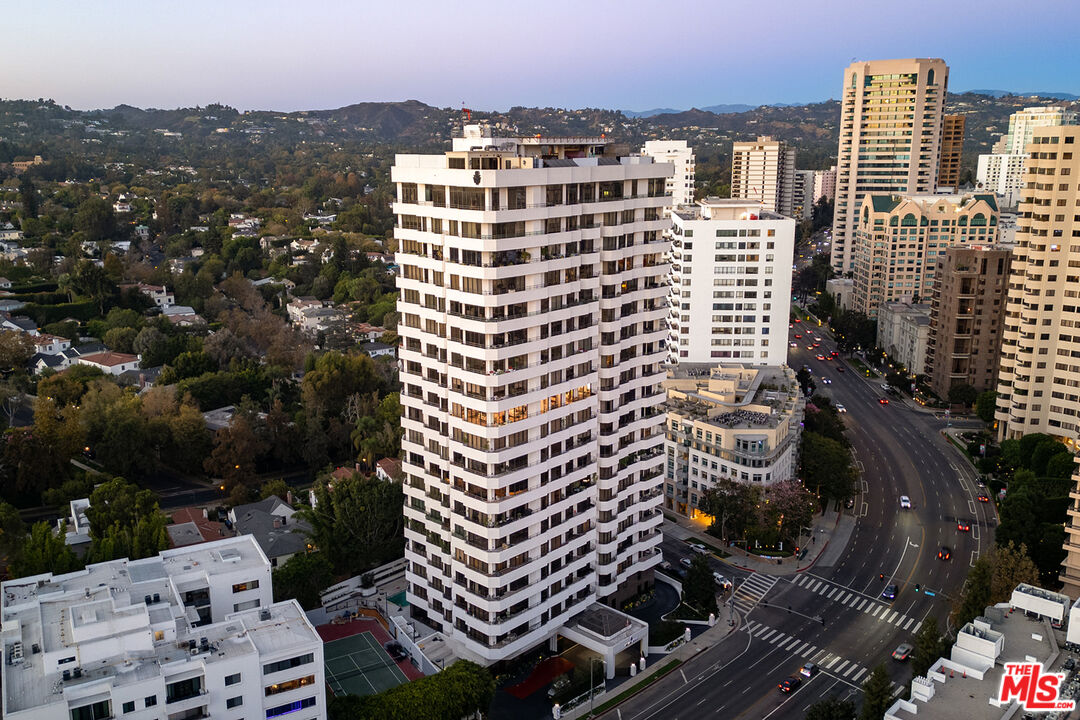 10601 Wilshire Blvd Unit: 1602