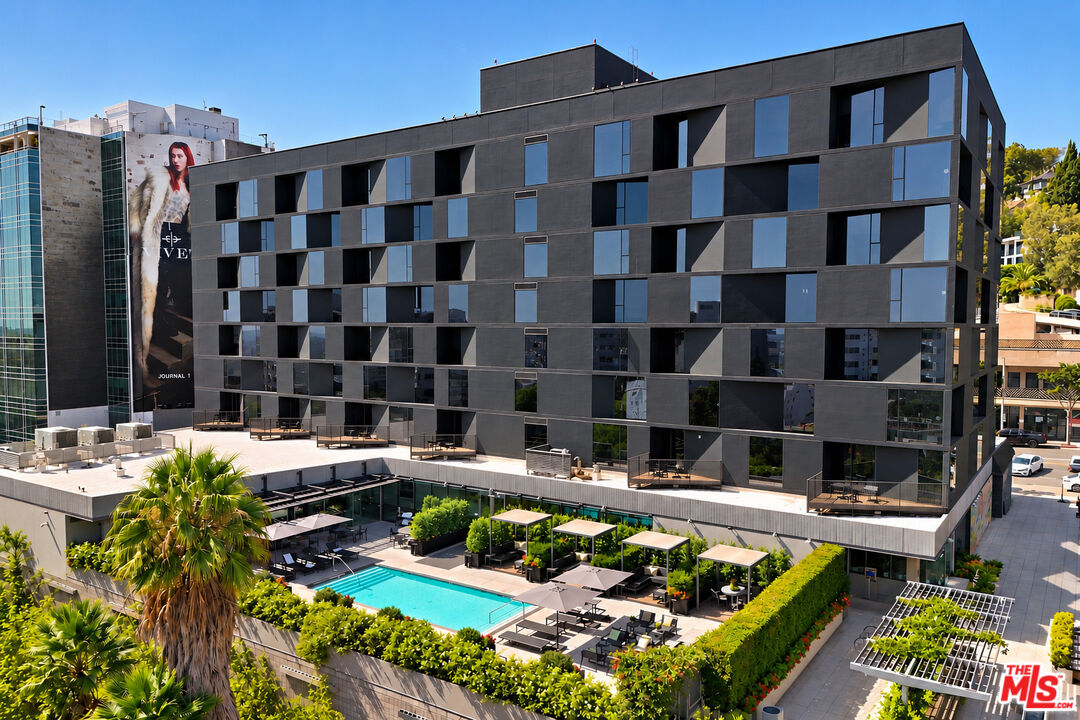 8500 W Sunset Blvd Unit: 713