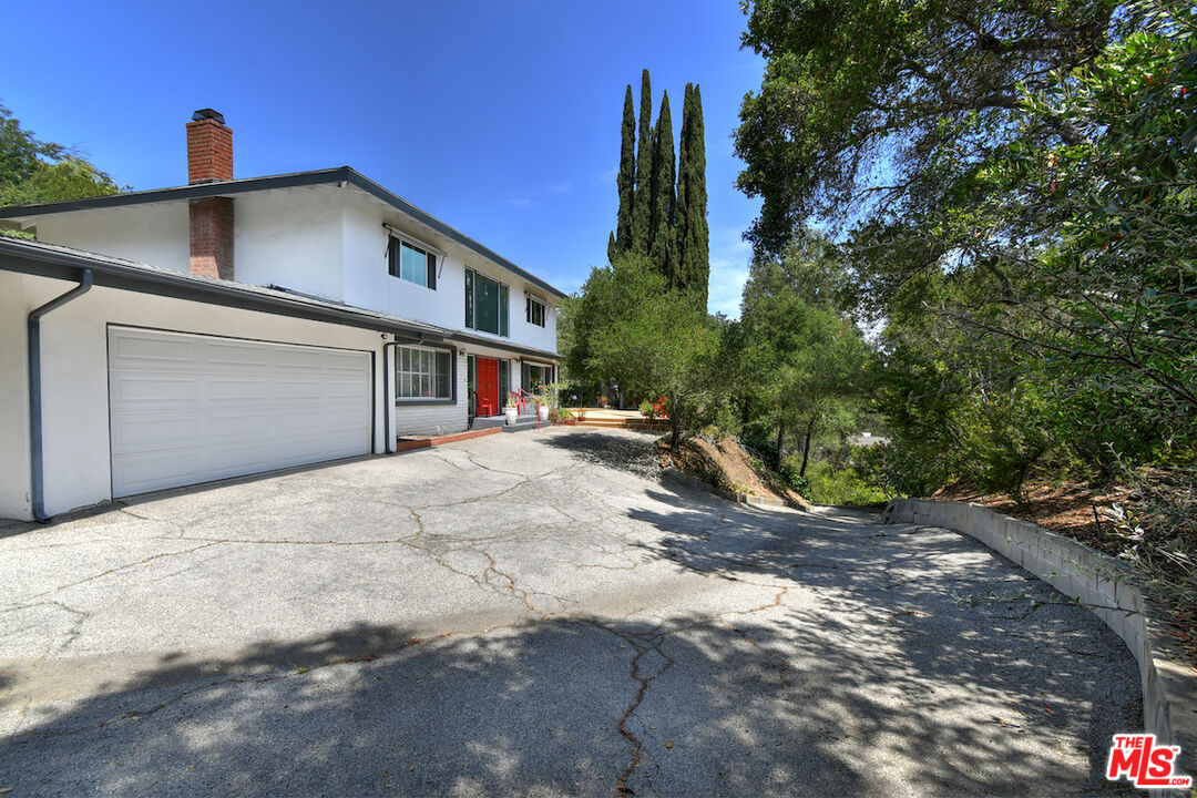 11944 Briarvale Ln