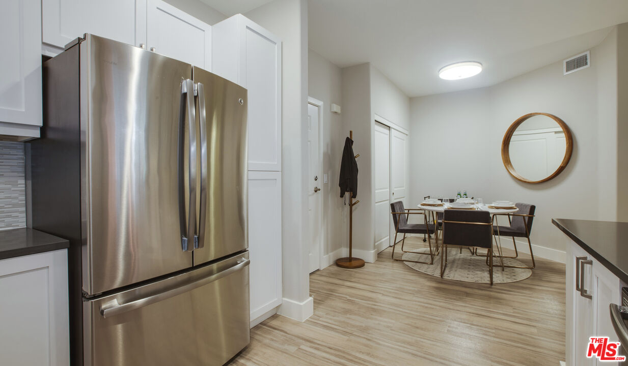 6260 W 3rd St Unit 126