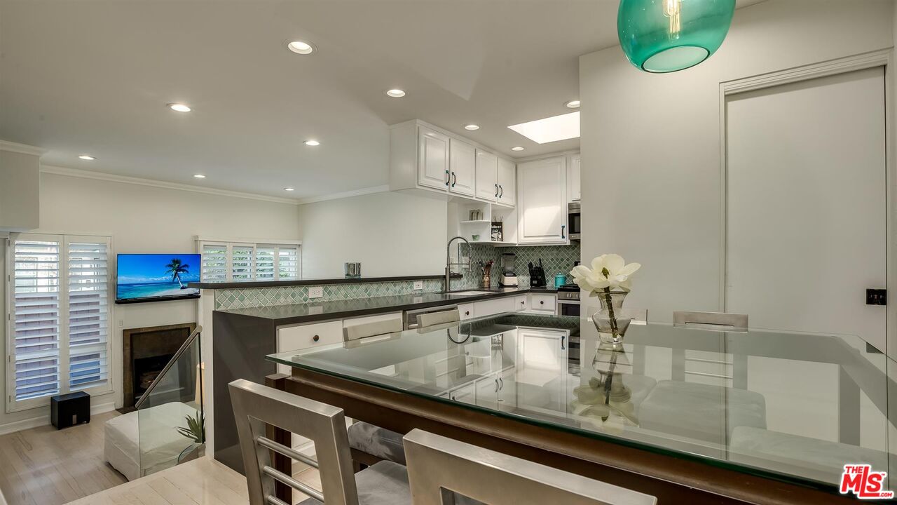 1144 17th St Unit 11