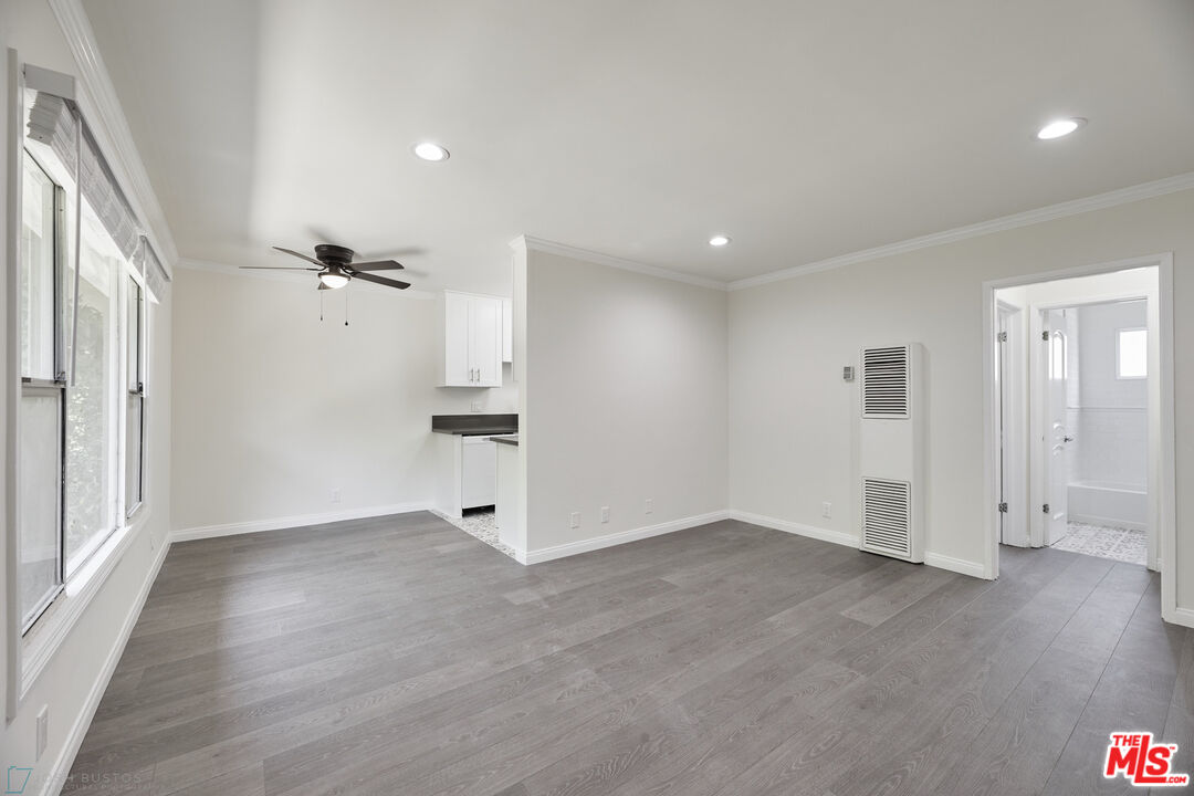 2636 Kansas Ave Unit: 4