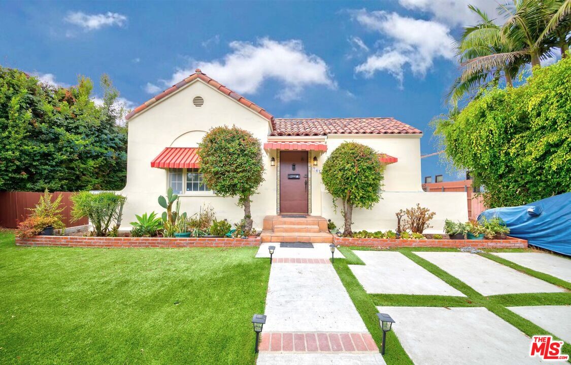 941 S Cloverdale Ave
