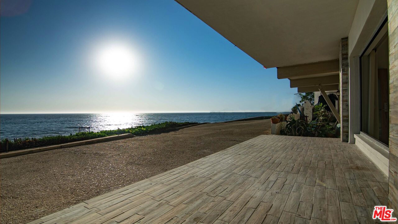 11832 Beach Club Way
