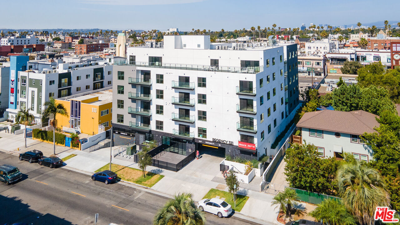 321 S Oxford Ave Unit: 408