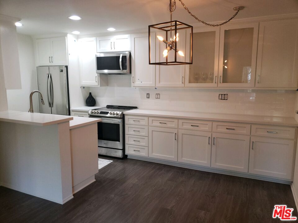 8163 Redlands St Unit: 1