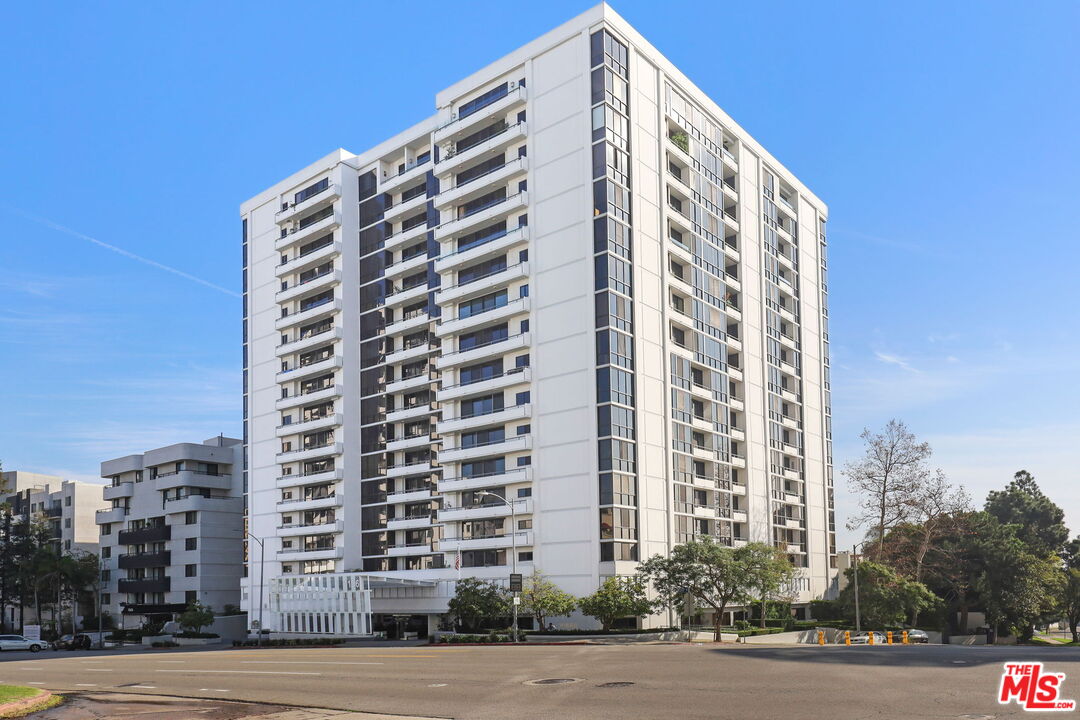 10660 Wilshire Blvd Unit: 407