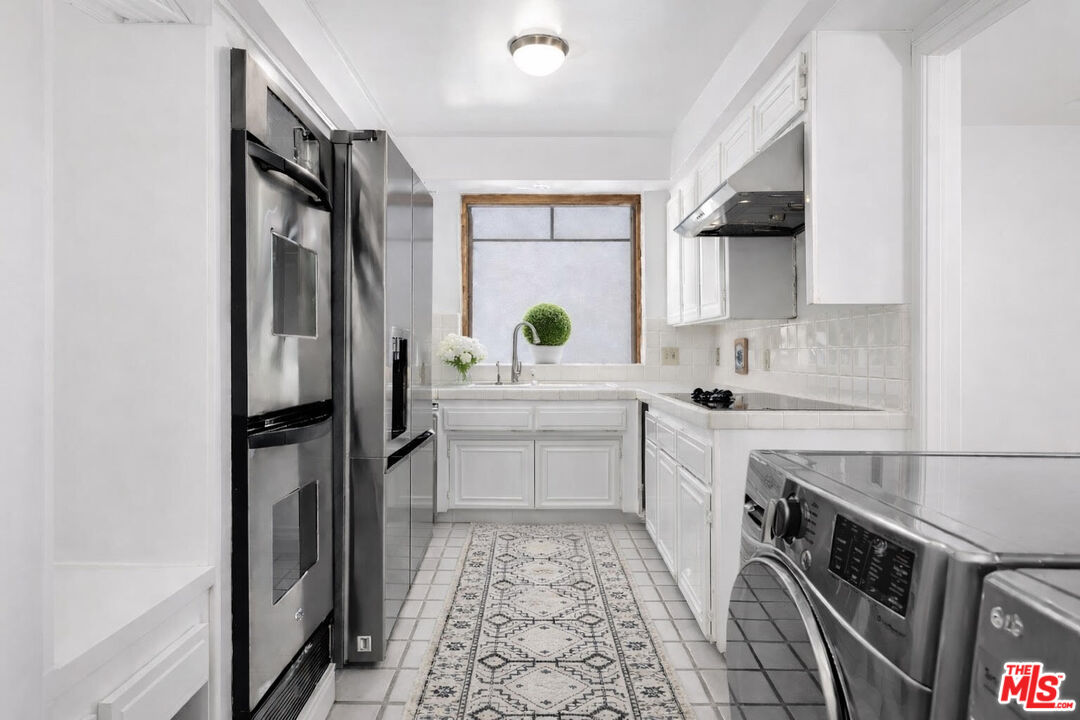 1807 Camden Ave Unit: 4