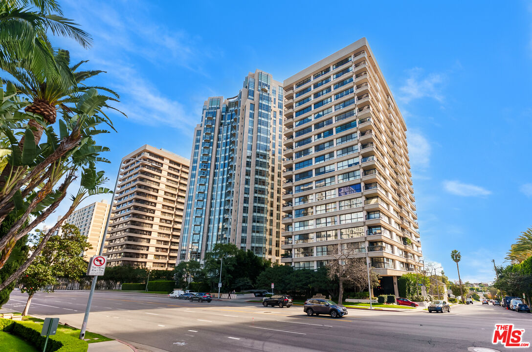 10790 Wilshire Blvd Unit: 404