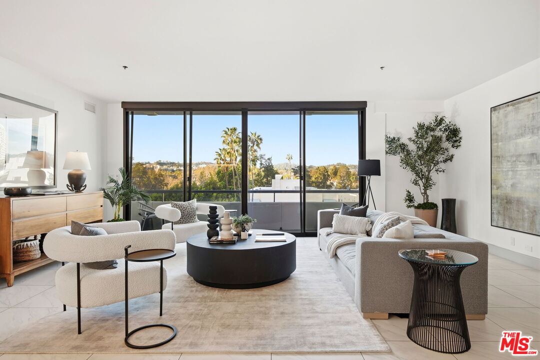 10660 Wilshire Blvd Unit: 804