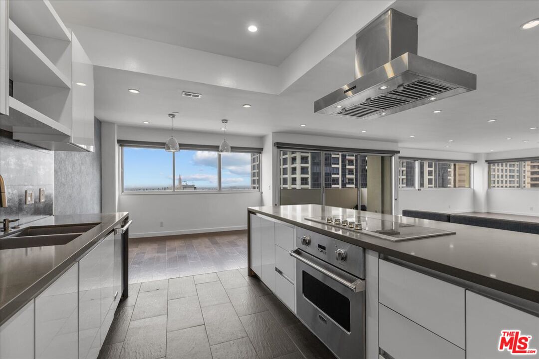 10701 Wilshire Blvd Unit: 804