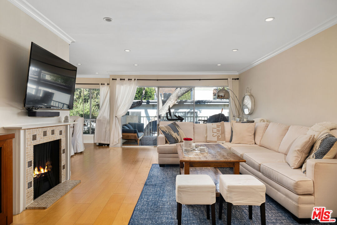 11965 Gorham Ave Unit: 504